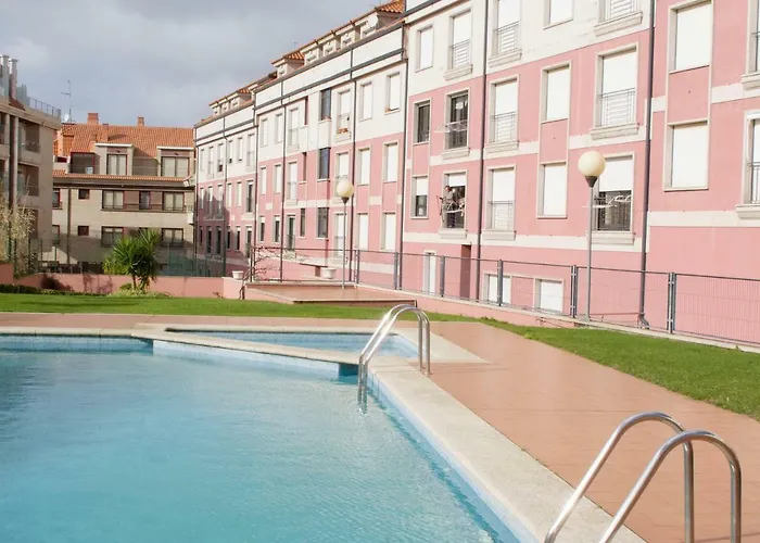 Desconectaengalicia La Perla, Piscina Y Parking